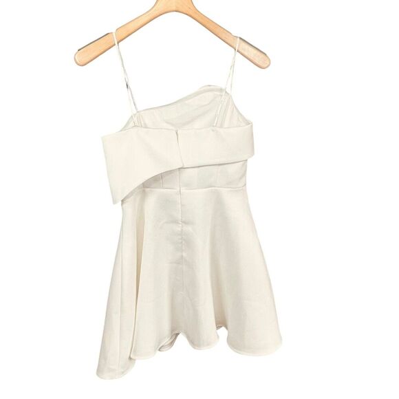 Elliatt Maelle Strapless Mini Dress - Picture 10 of 14